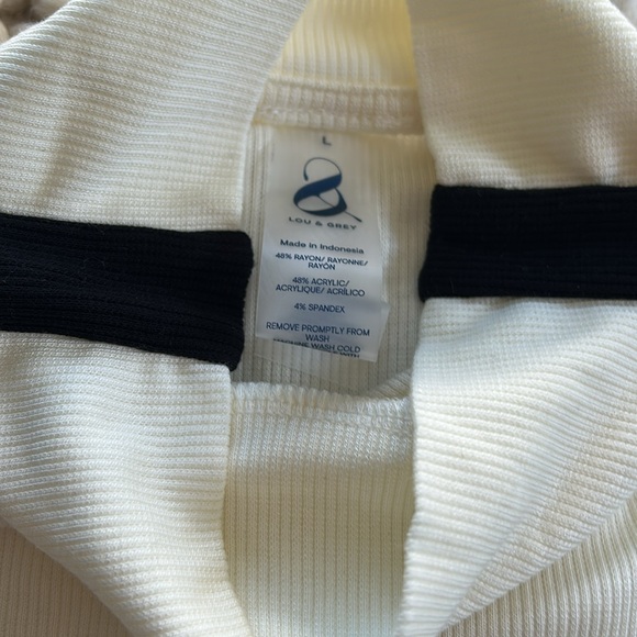Lou & Grey Color Block Ribbed Cream Top - Picture 3 of 4